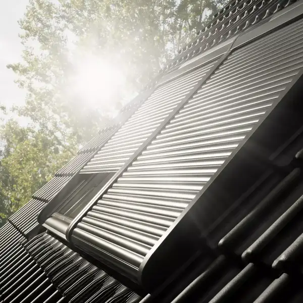 Roleta dachowa VELUX