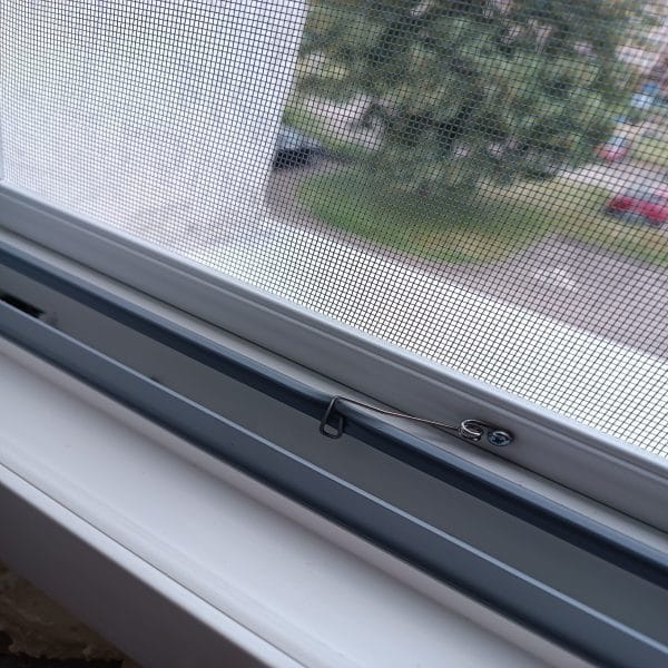 moskitiery na okna-min moskitiery na okna-min