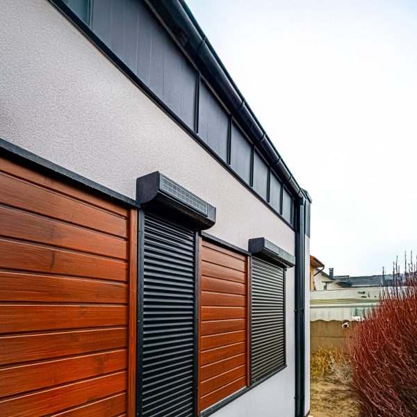 Rolety zewnetrzne-24 Rolety zewnetrzne solarne Bubendorf SenDom