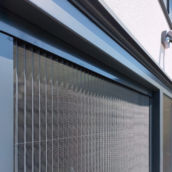 Rolety zewnetrzne-8 (1) Rolety zewnetrzne-8 (1)