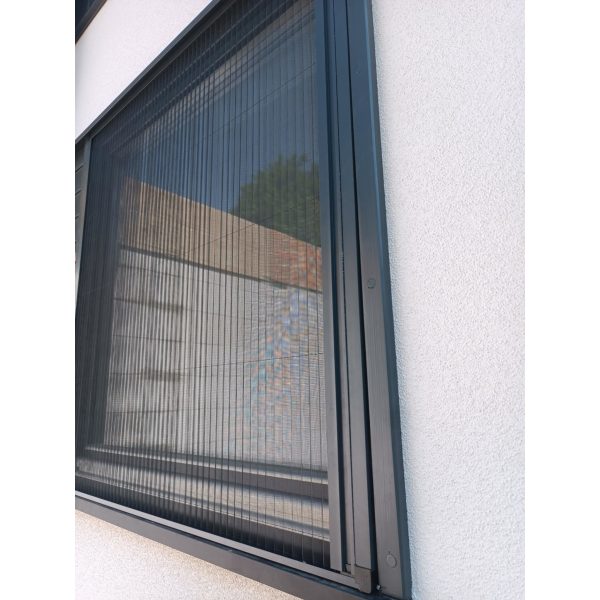 moskitiera-plisowana-okienna-od-zewnatrz moskitiera-plisowana-okienna-od-zewnatrz