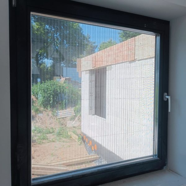 moskitiera-plisowana-widok-od-wew moskitiera-plisowana-widok-od-wew