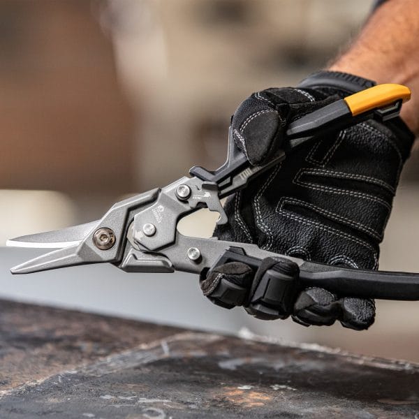 nozyce-do-ciecia-blachy-proste-toughbuilt-tb-h4-60-s-zdjecie-dodatkowe-07 ToughBuilt Nożyce do cięcia blachy proste TB-H4-60-S — TB-H4-60-S: zdjęcie produktu.
