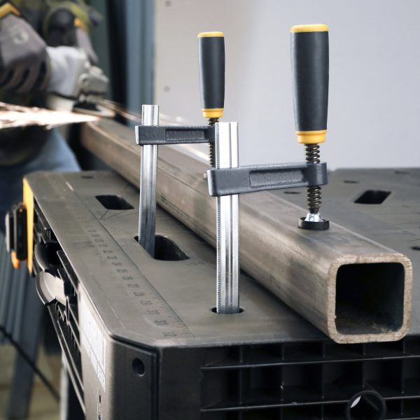 skladany-stol-roboczy-quickset-toughbuilt-tb-wb700-wizualizacja-07-13 ToughBuilt Składany stół roboczy Quickset™ TB-WB700 — TB-WB700: wizualizacja produktu.